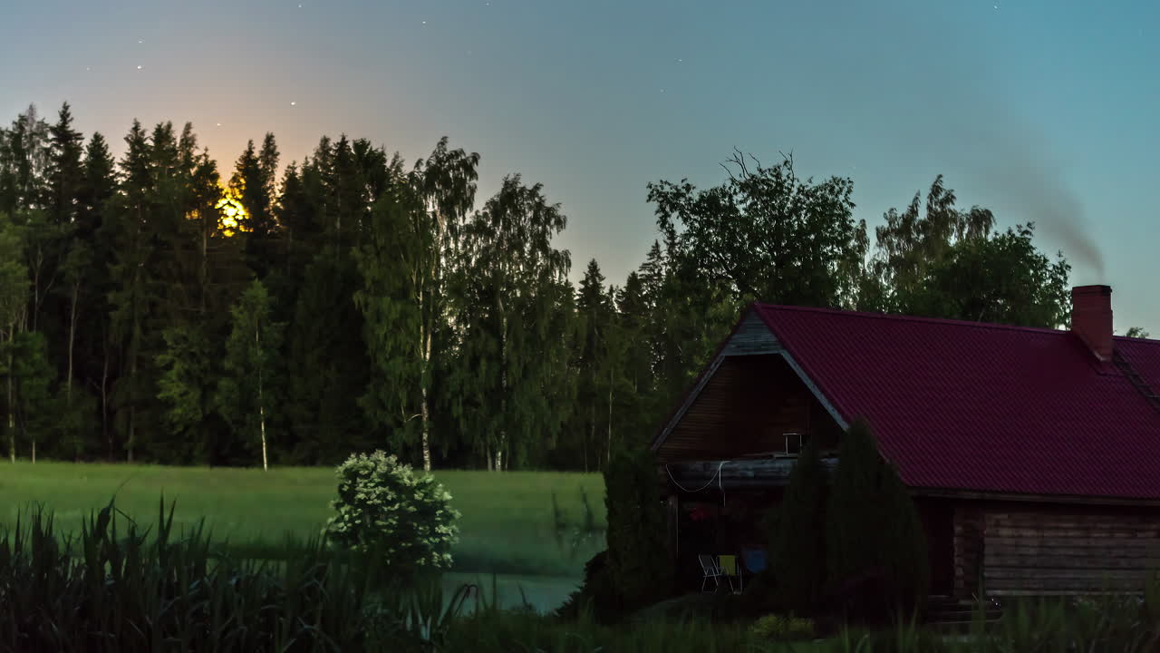 sorprendente hiperlapso de granja y cielo nocturno