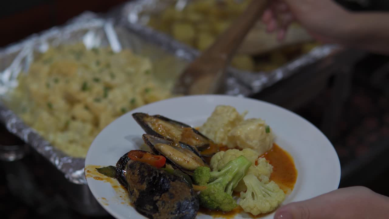 un primer plano de un plato