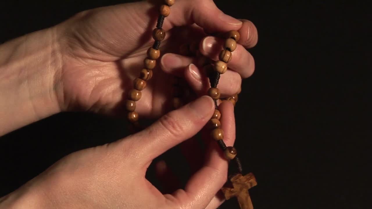 종교적 재고 영상