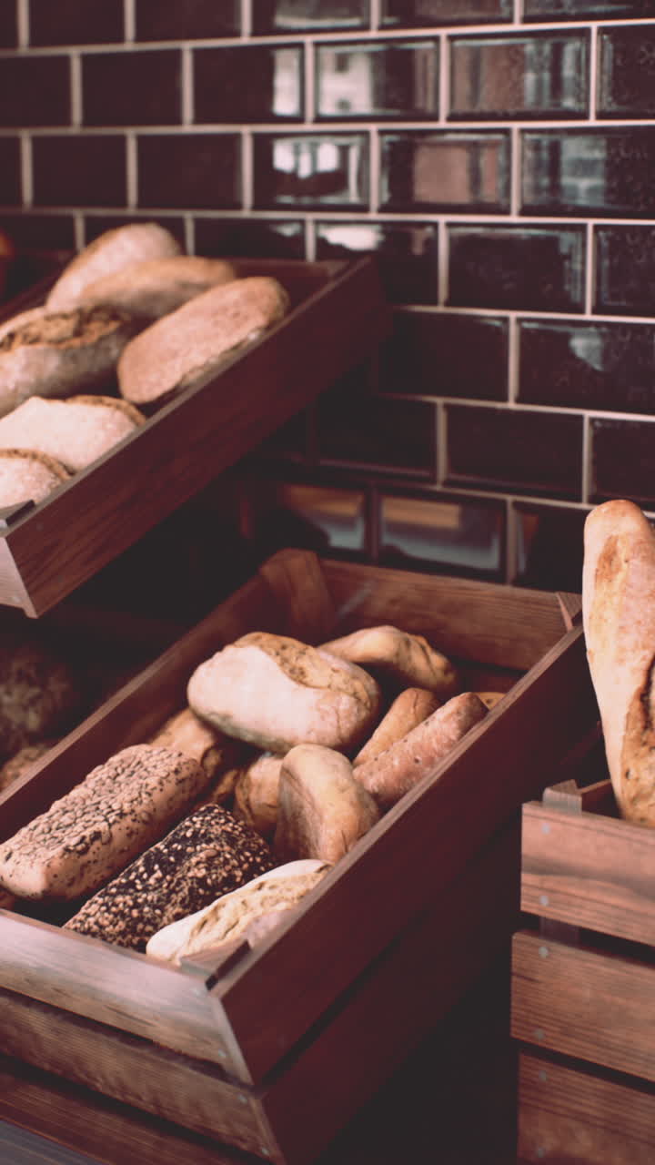 Freshly baked bread on display in a bakery