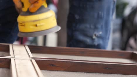 wood frame sanding