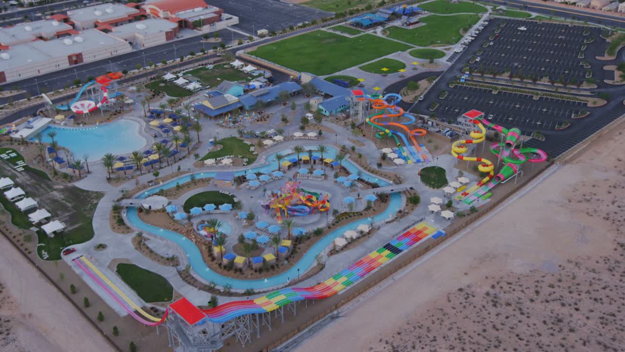 vista aérea de un parque acuático cerca de las vegas nevada 2
