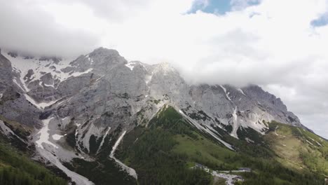 Toma-De-Drones-De-4.000-Metros-Del-Majestuoso-Glaciar-Dachstein,-Estiria,-Austria-En-Los-Alpes