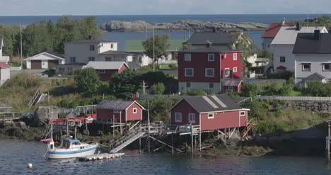 lofoten village vid 4k 13