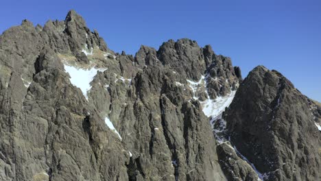 Luftdrohnenaufnahme-Der-Hohen-Tatra-Im-Winter-In-Der-Slowakei