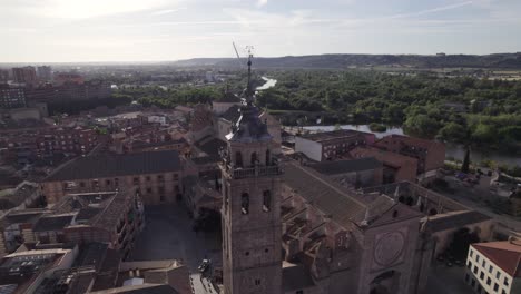 Wide-Frontal-View-Of-Iglesia-Santa-Maria-La-Mayor