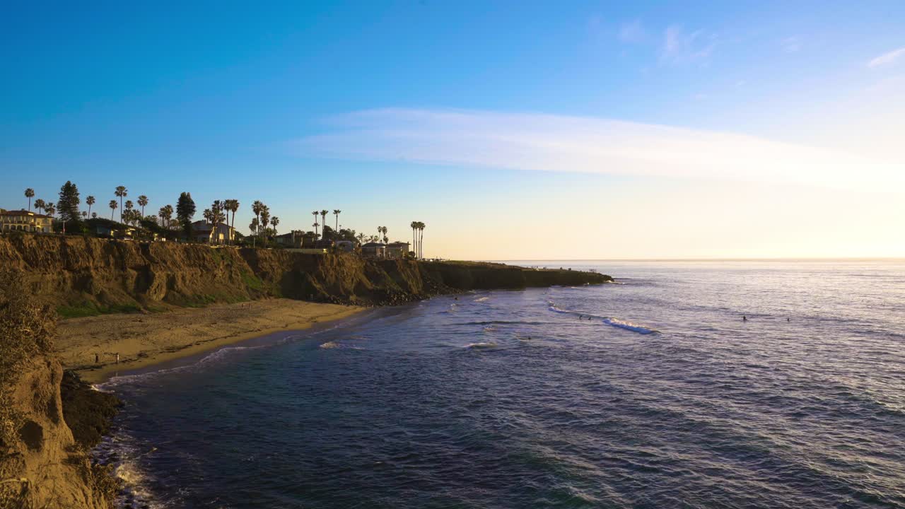 Beautiful oceanfront cliffs during a sunset along the Pacific Ocean in San Diego, CA