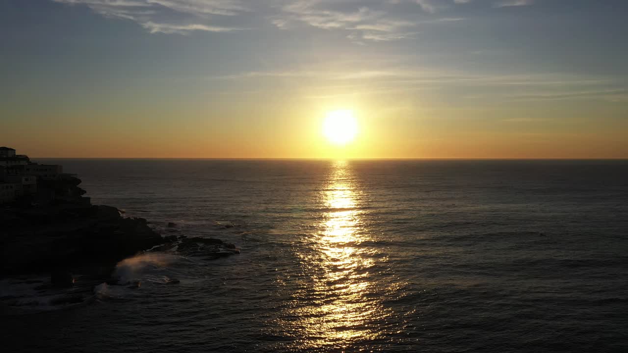 Bondi Beach Sunrise Flight Sideways