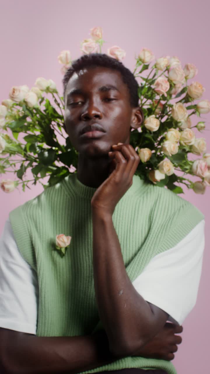 Ritratto di un uomo con le rose