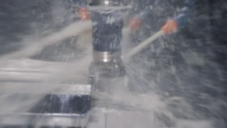 금속 가공 cnc 밀링 기계. 금속 절단 현대 가공 기술.
