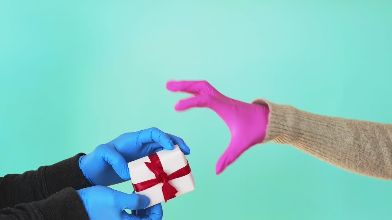 코로나19 선물 배달 2021 크리스마스 축하 위생