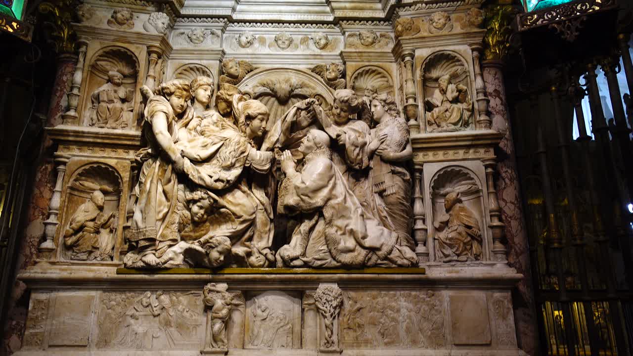 Interior de la Catedral Primada de Santa María. La Catedral Primada de Santa María de Toledo