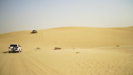 fuera de carretera en el desierto