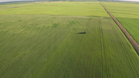 Tractor-Spraying-fungicide-on-cereal-crop