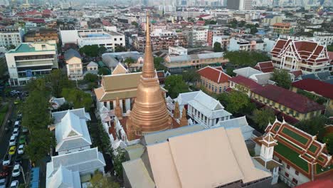 techo dorado de wat bowonniwet