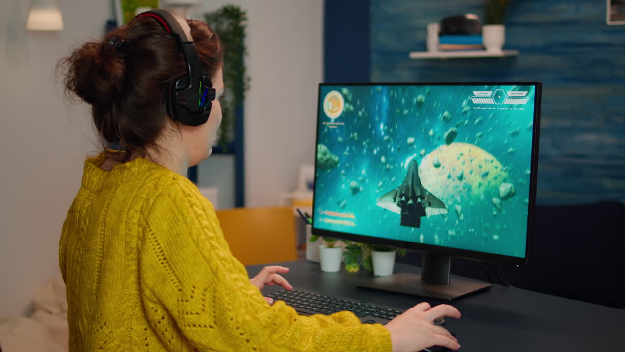 Angry professional gamer because it's game over for her