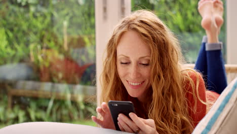 la felicidad puede venir de un solo texto
