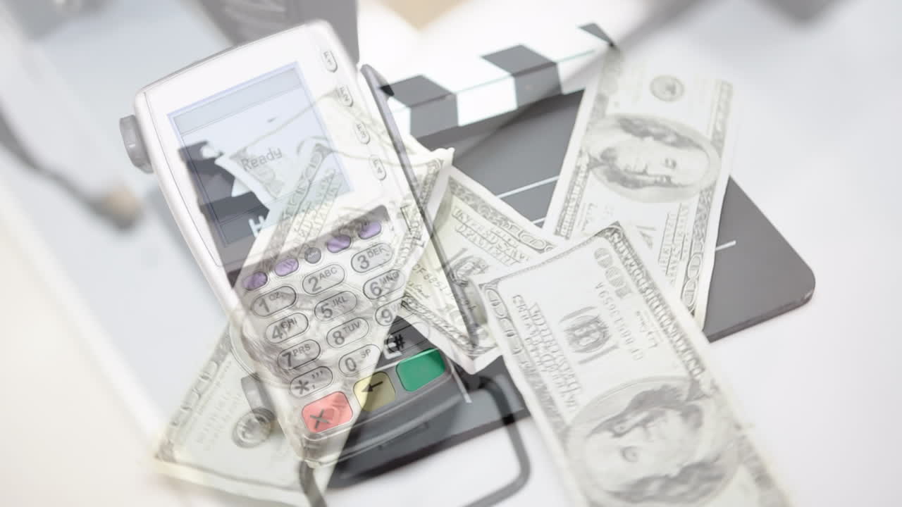 animação de notas de dólar americano e terminal de pagamento