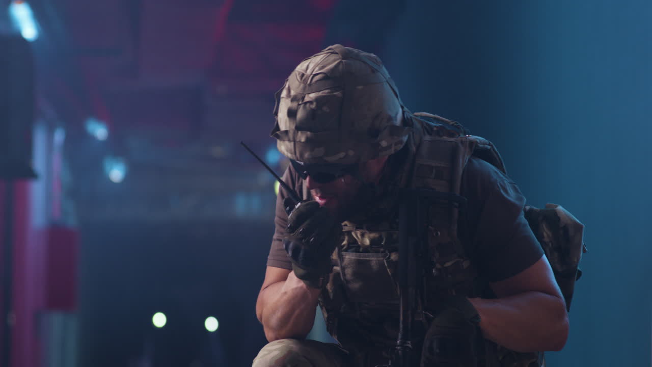 personal militar en acción