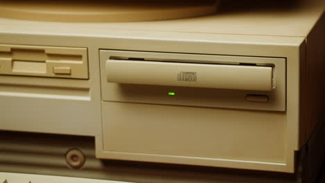 vintage computer cd-rom drive