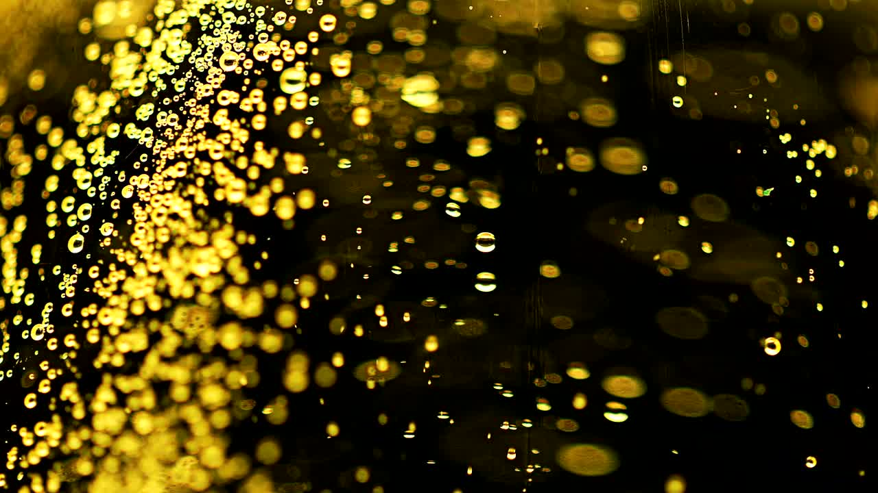 젤 거품이 상승합니다.