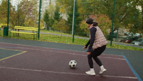 goalkeeper stopping a goal