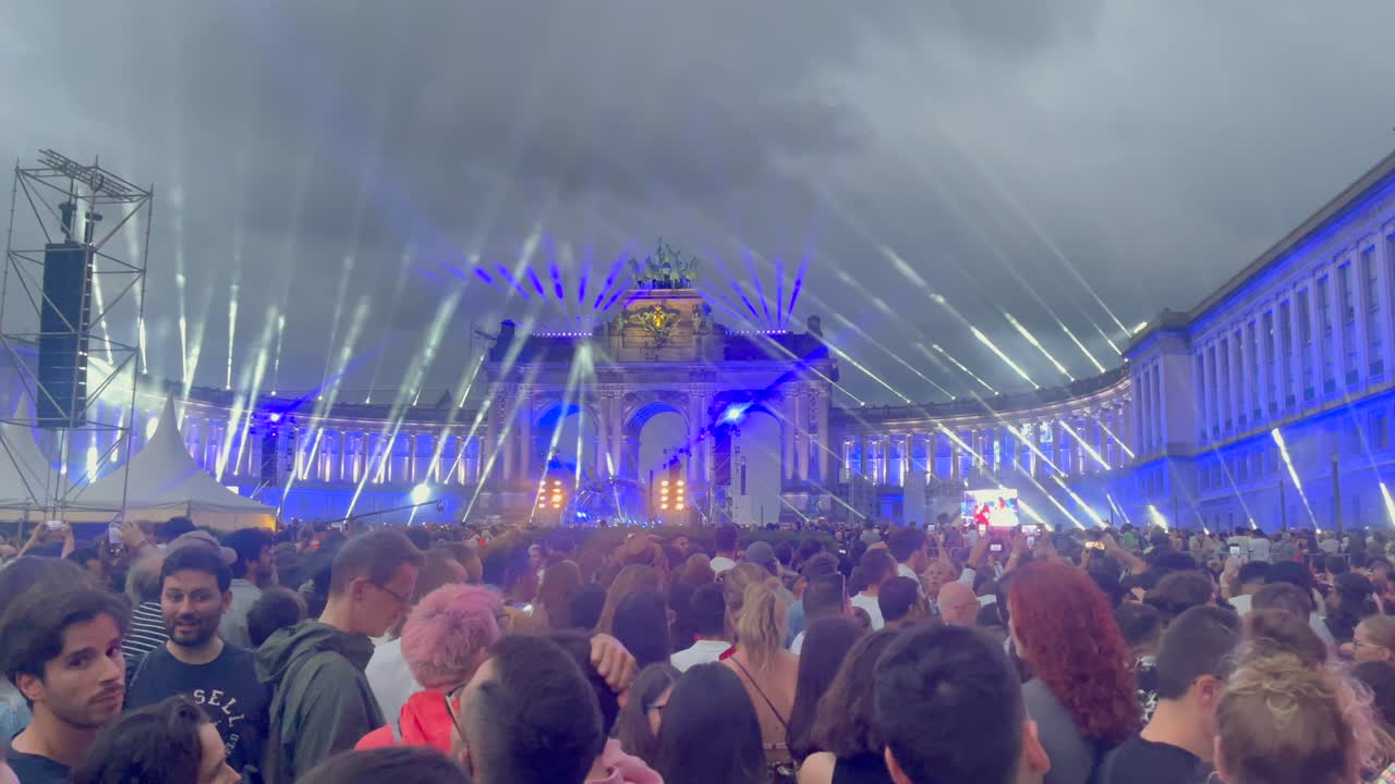 Concert at the Triumphal Arch in Brussels