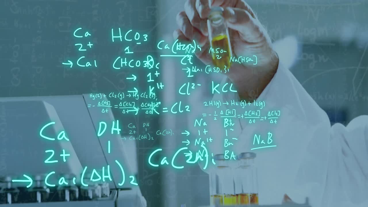 animación del procesamiento de datos científicos sobre un científico caucásico en el laboratorio.