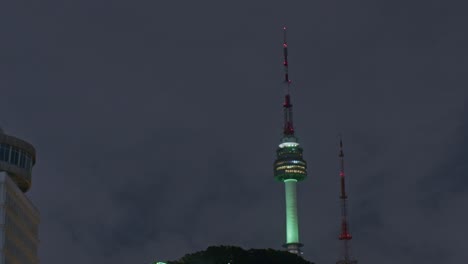 Torre-Namsan-En-Corea-Del-Sur-Vista-Del-Centro-Nocturno-De-La-Ciudad-De-Seúl