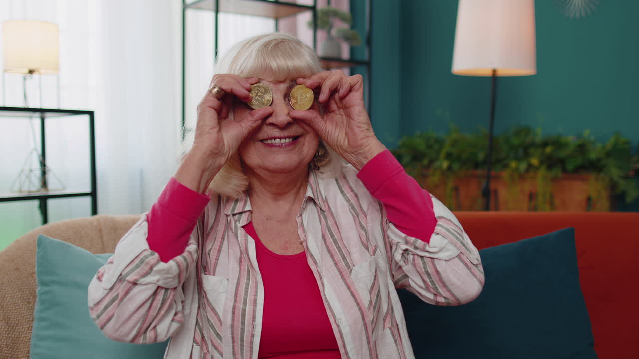 고령 할머니는 황금 비트코인, 암호화폐 투자, 채굴, 미래 기술을 보여줍니다.