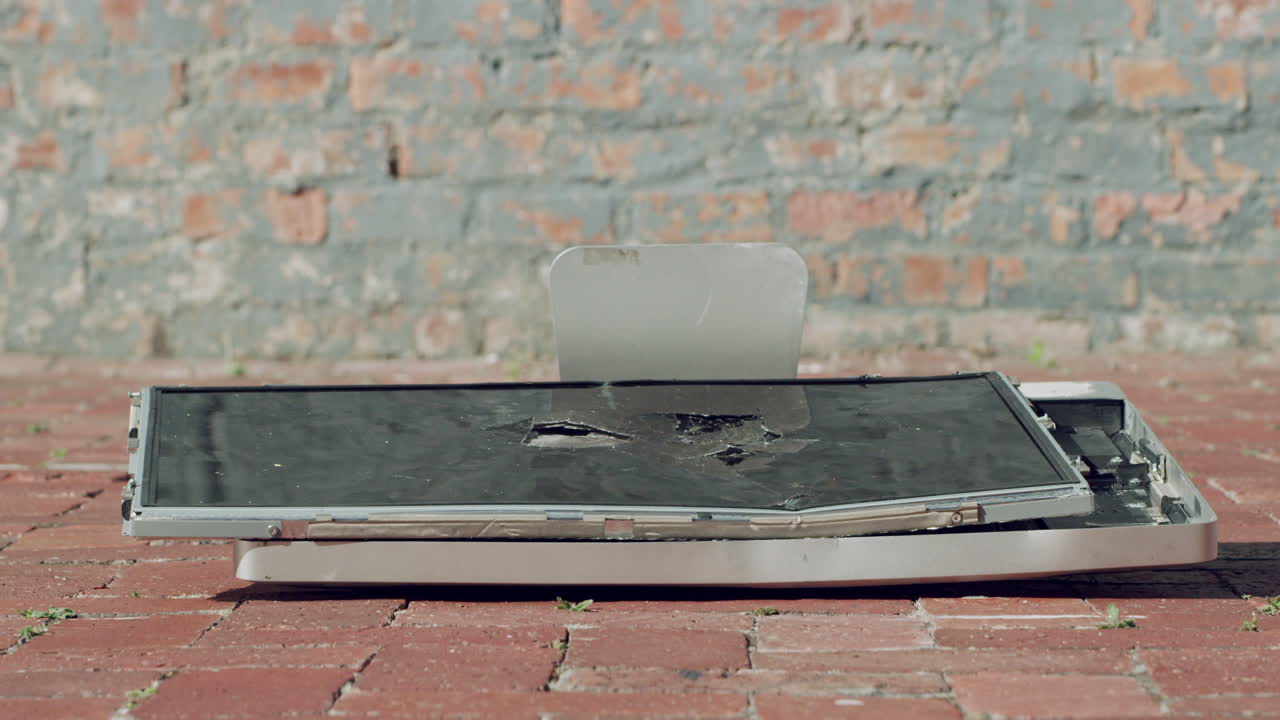 고장난 컴퓨터 모니터