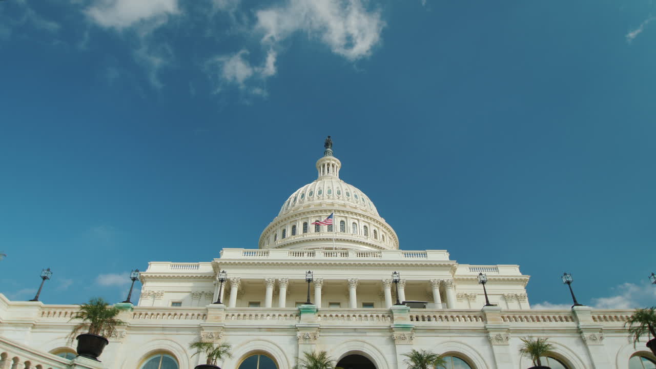 미 국회 의사당 건물 시간 경과