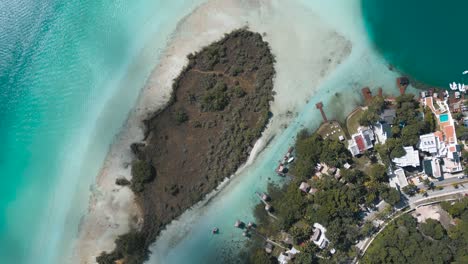 Bacalar-Mexico-7-colours-lagoon-aerial-footage