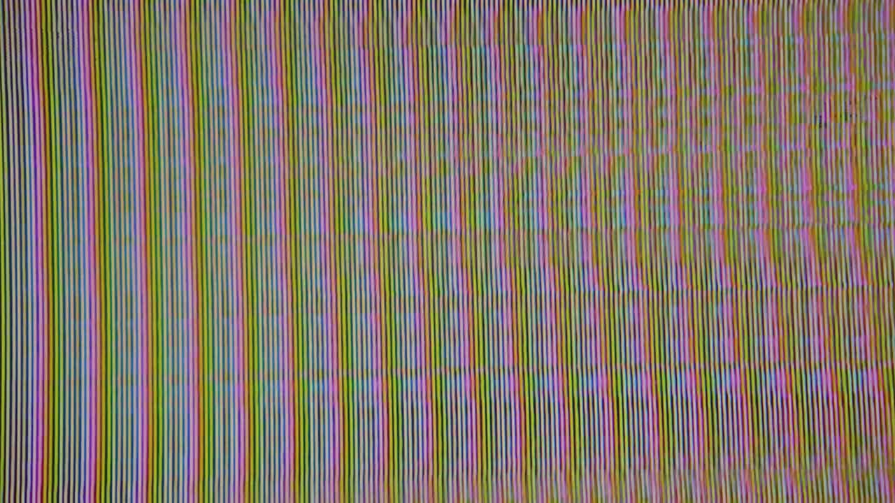 Retro glitch analog VHS pattern of long lines waves and resetting to black screen