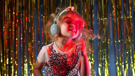 Futuristic-teen-girl-listening-to-music-in-headphones,-dancing-in-slow-motion-at-disco-party-club