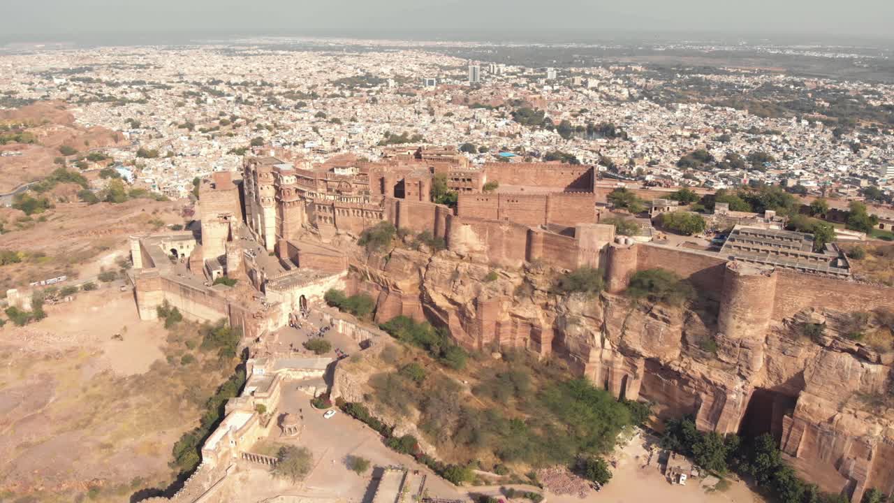 la ciudad azul y el fuerte de mehrangarh en jodhpur