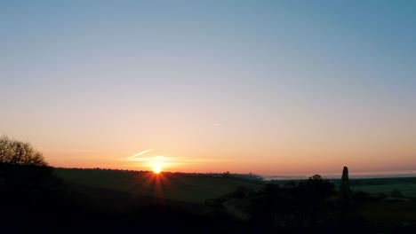 hadleigh castle morning sunrise long slow pan to right shows ruins