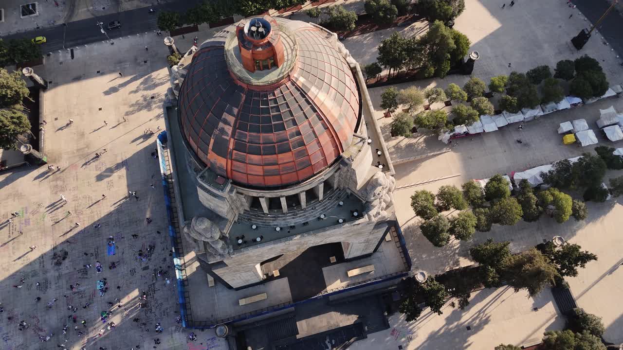 monumento revolución desde la vista de ojo de pájaro. ciudad de méxico, méxico
