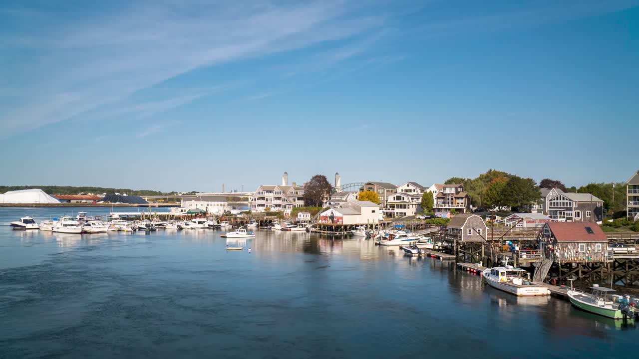 Timelapse of the edge of the old harbor, Portsmouth, New Hampshire, USA