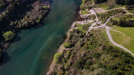 beautiful aerial tilt down to otumuheke