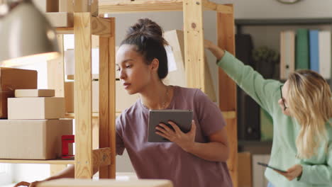 businesswomen working in an office