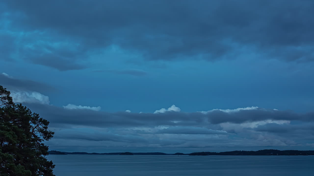 아름다운 구름이 움직이는 타임랩스 모션 클립