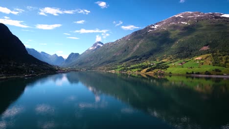 Luftaufnahmen-Schöne-Natur-Norwegen.