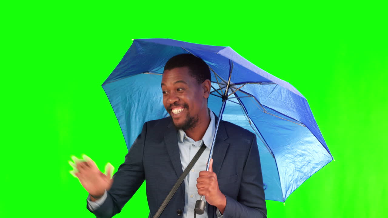 Schermo verde, uomo d'affari di colore felice