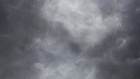 thunderstorm,-Dramatic-Storm-Time-Lapse-Clouds