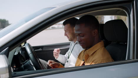 man starting driving lesson