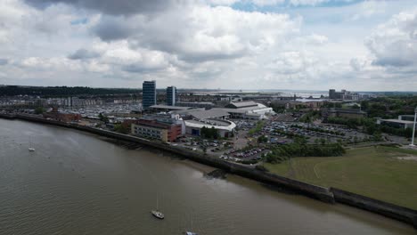 Dockside-Shopping-Center-River-Medway-St-Marys-Island-Kent-Uk-Drone-Vista-Aérea