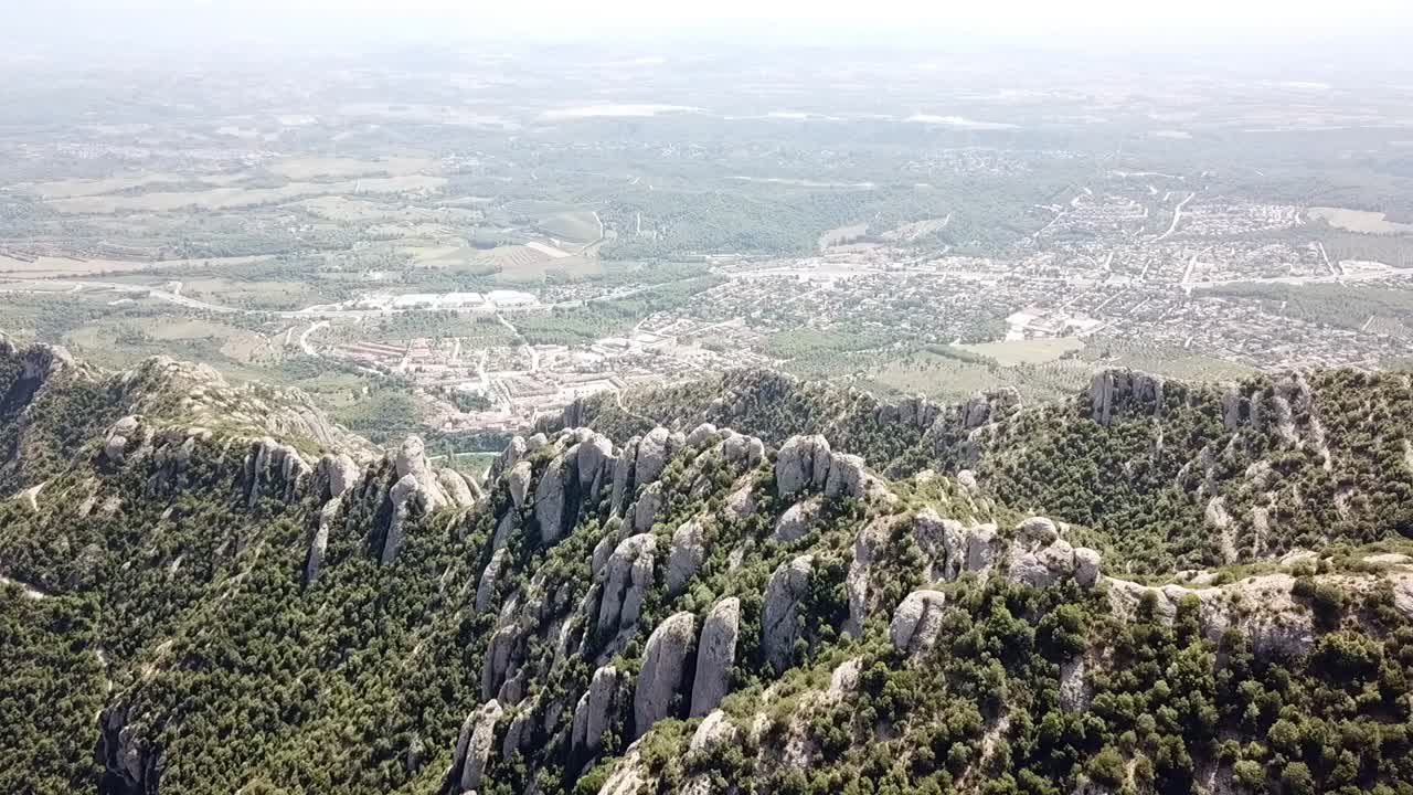 바르셀로나, 카탈로니아, 스페인, 유럽 근처의 몬세라트 산맥의 공중 전망
