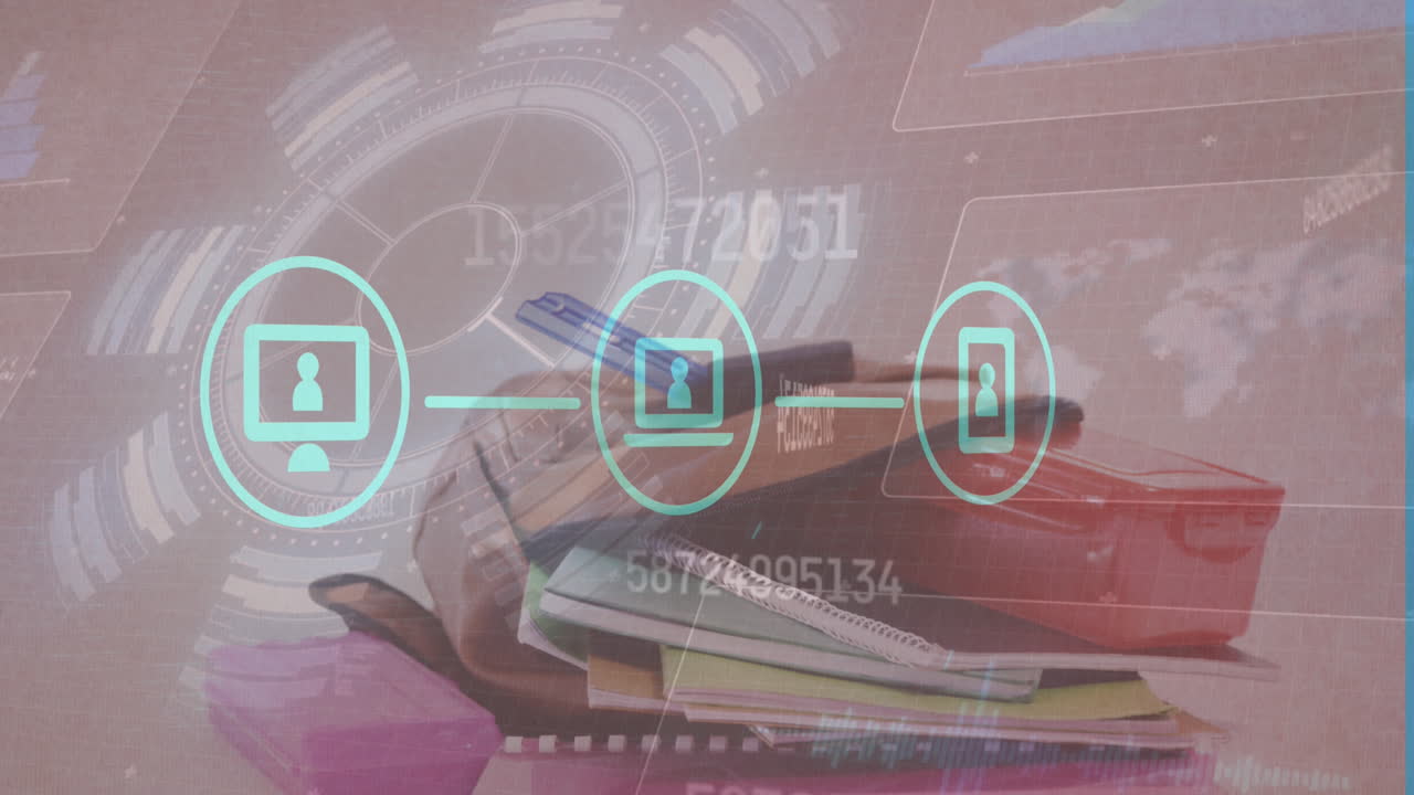 animación del procesamiento de datos sobre el bolso escolar