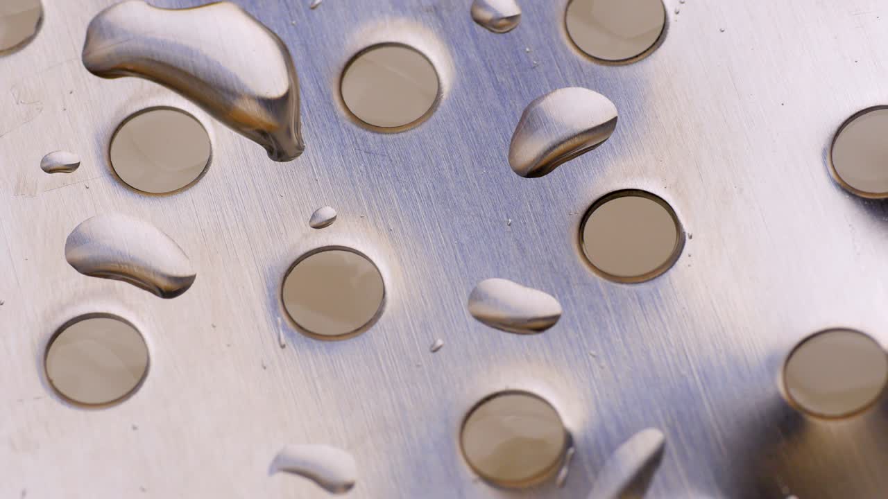 크리미한 응축 우유. 클로즈업.